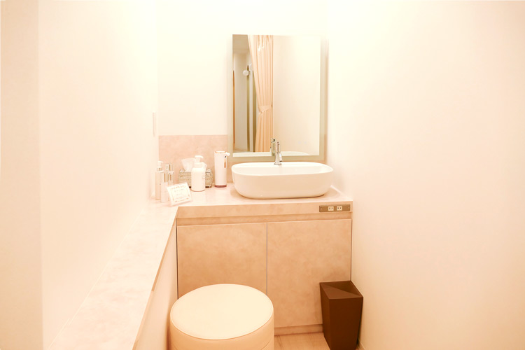 パウダールーム2